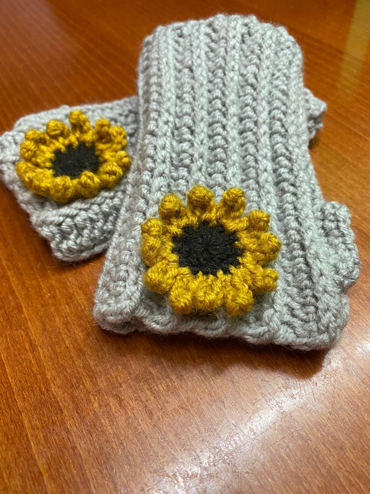 Crochet Sunflower Fingerless Gloves: Beige Wool Blend Hand Warmers
