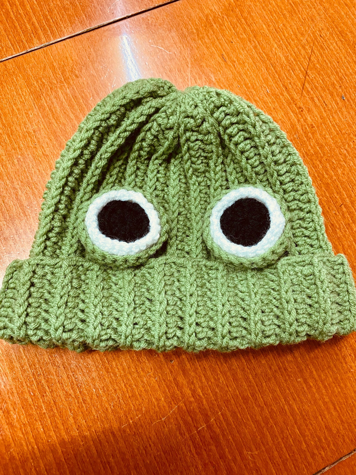 Frog beanie, frogie, frogy alt crochet handmade winter beanie, hat