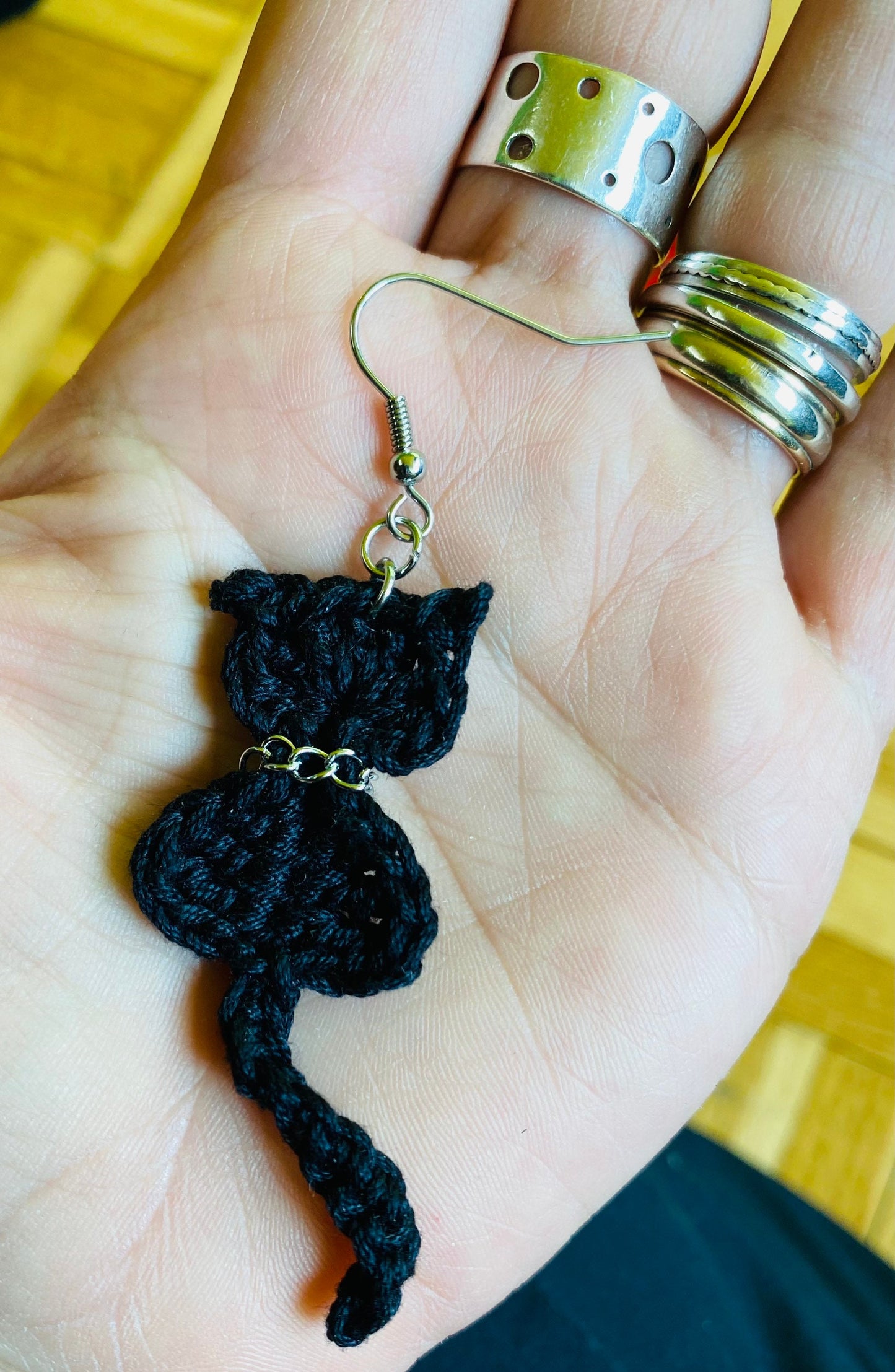 Handmade Crochet Cat Earrings: 100% Cotton, Stainless Steel Hook