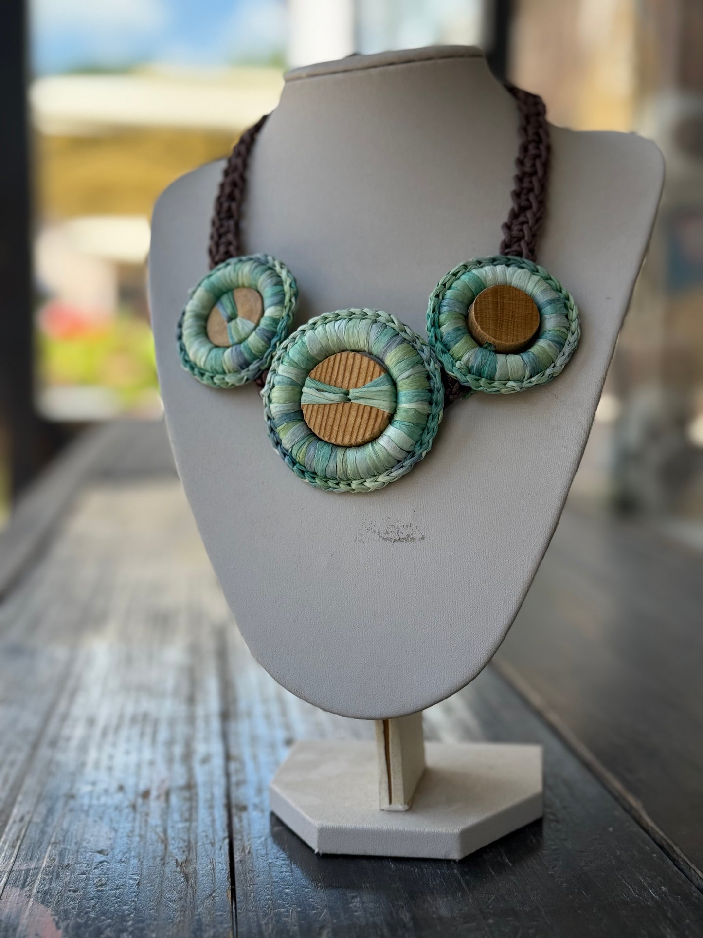 Crochet raffia wooden necklace