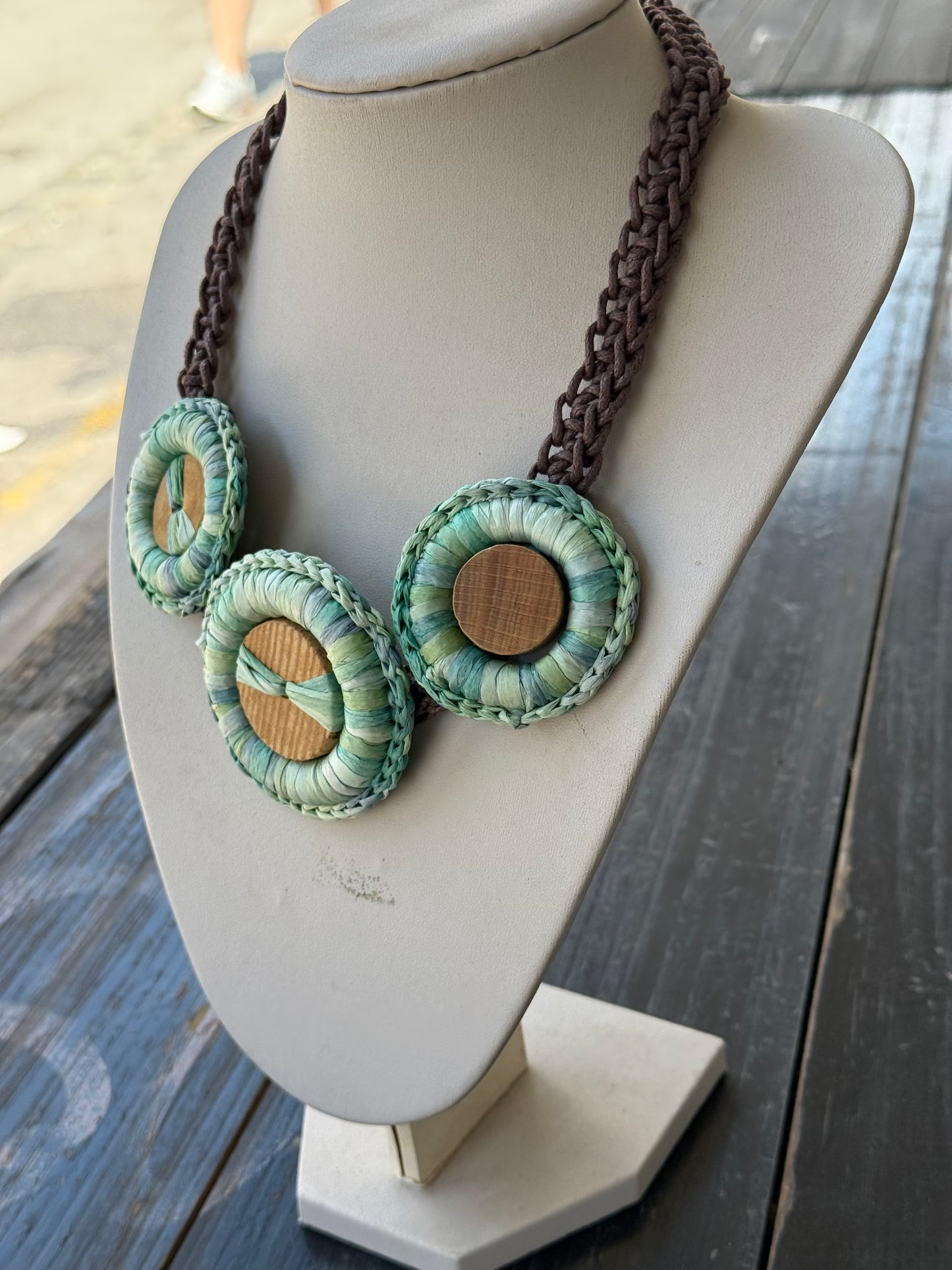 Crochet raffia wooden necklace
