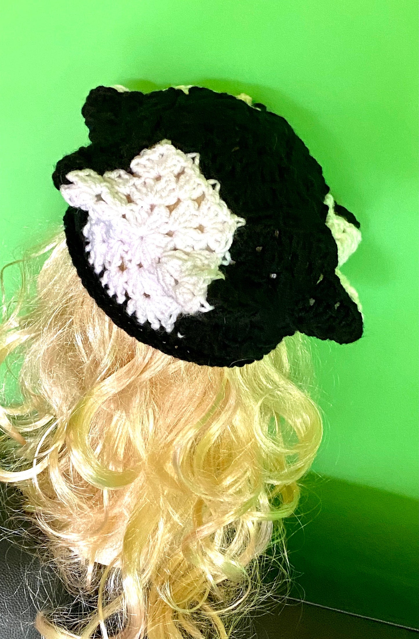 Crochet Chessboard Beanie: Black and White Hexagon Hat