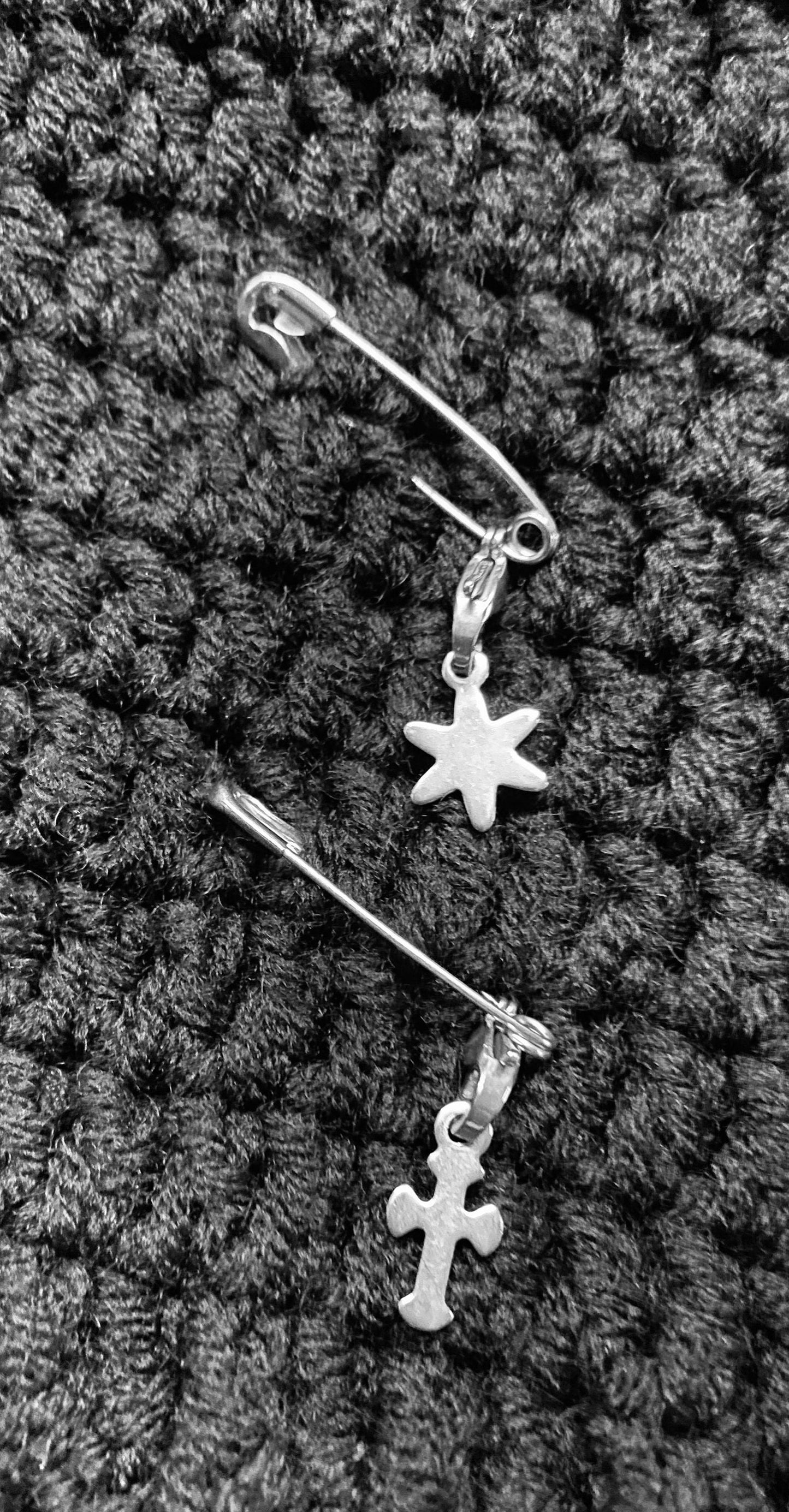 Cat chain beanie, custom Cat beanie, crochet cat ear pins beanie, cat hat, cat ears beanie with chain, star and cross, handmade gift