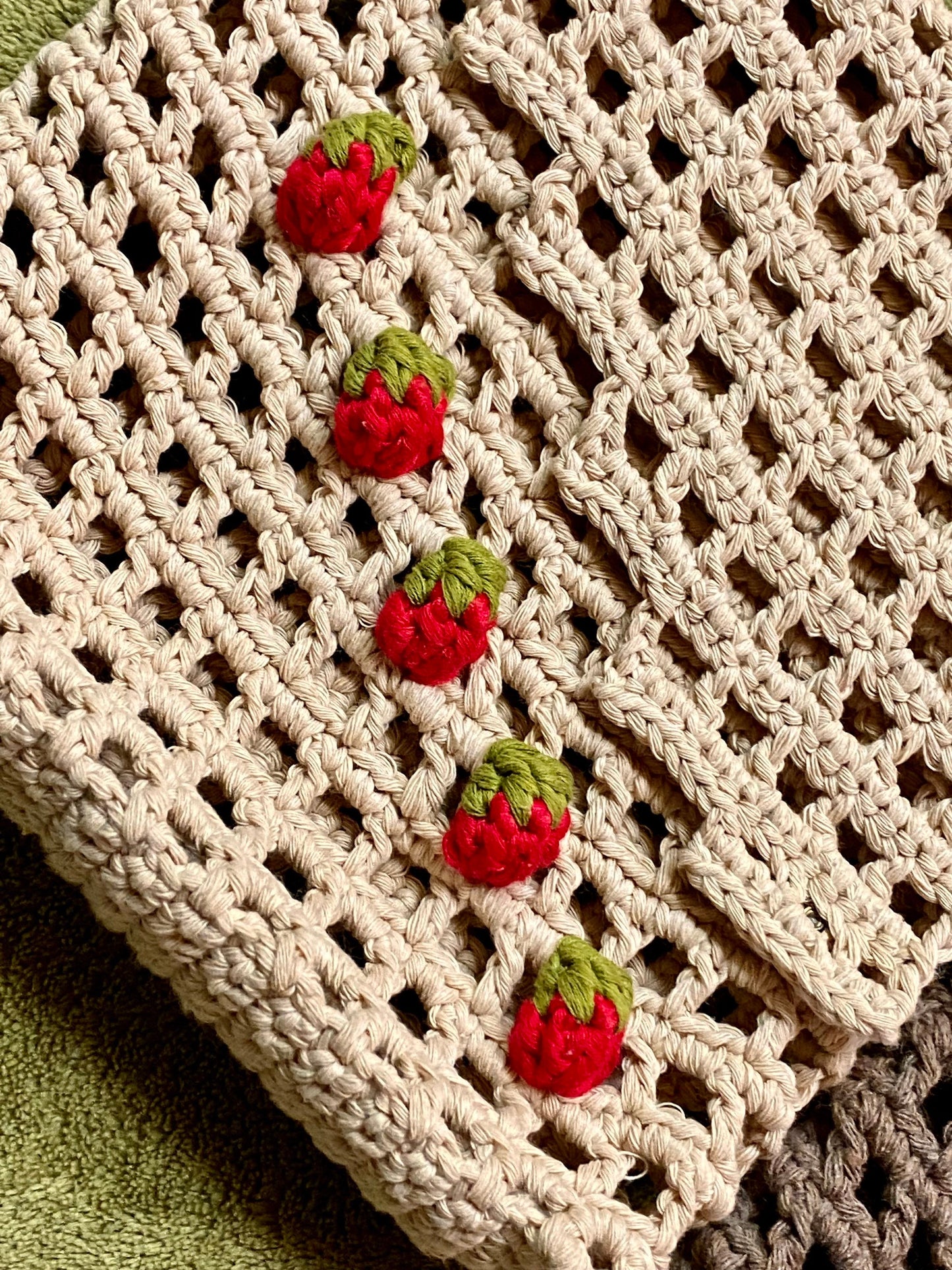 Crochet Strawberry Bag: Cotton Net Bag with Rose Gold Chain
