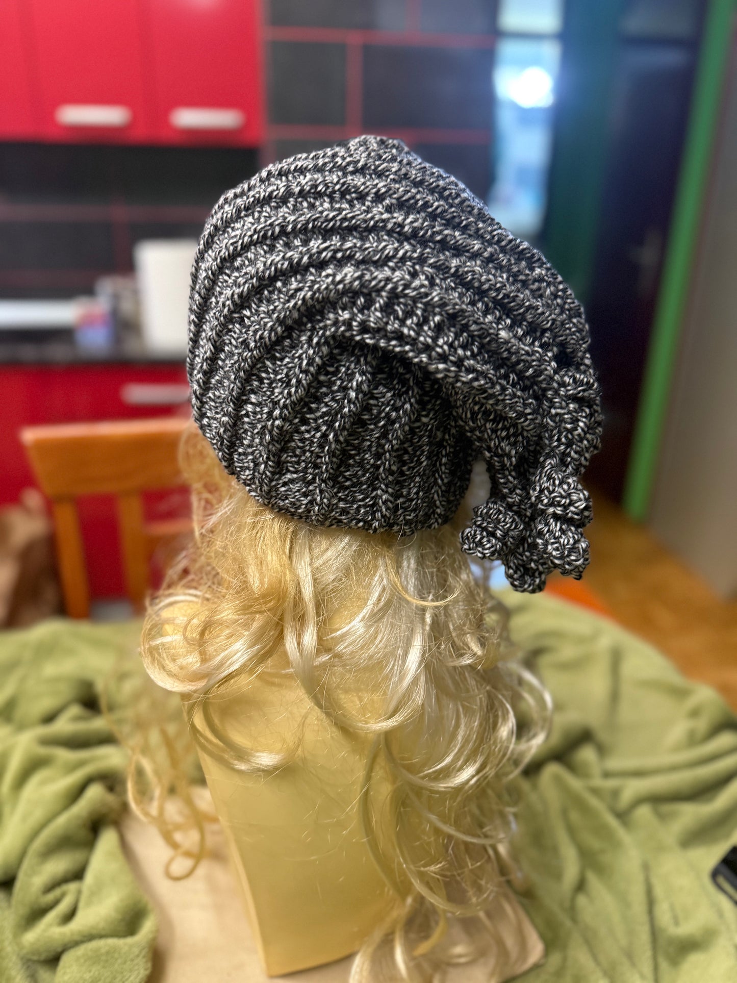2 in 1 Crochet Cowl Beanie, Neck Warmer Hat,Convertible Winter Scarf, Handmade Dusty Rose Snood, Christmas Gift for Her, Adjustable Knit hat