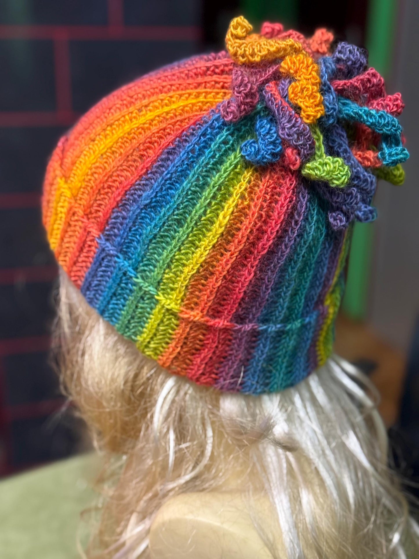 Crochet Rainbow Hat, Colorful Winter Beanie, Unique Spiral Pom Pom Hat, Handmade Gift for Her, Vibrant Boho Winter Accessory, Wool Knit hat