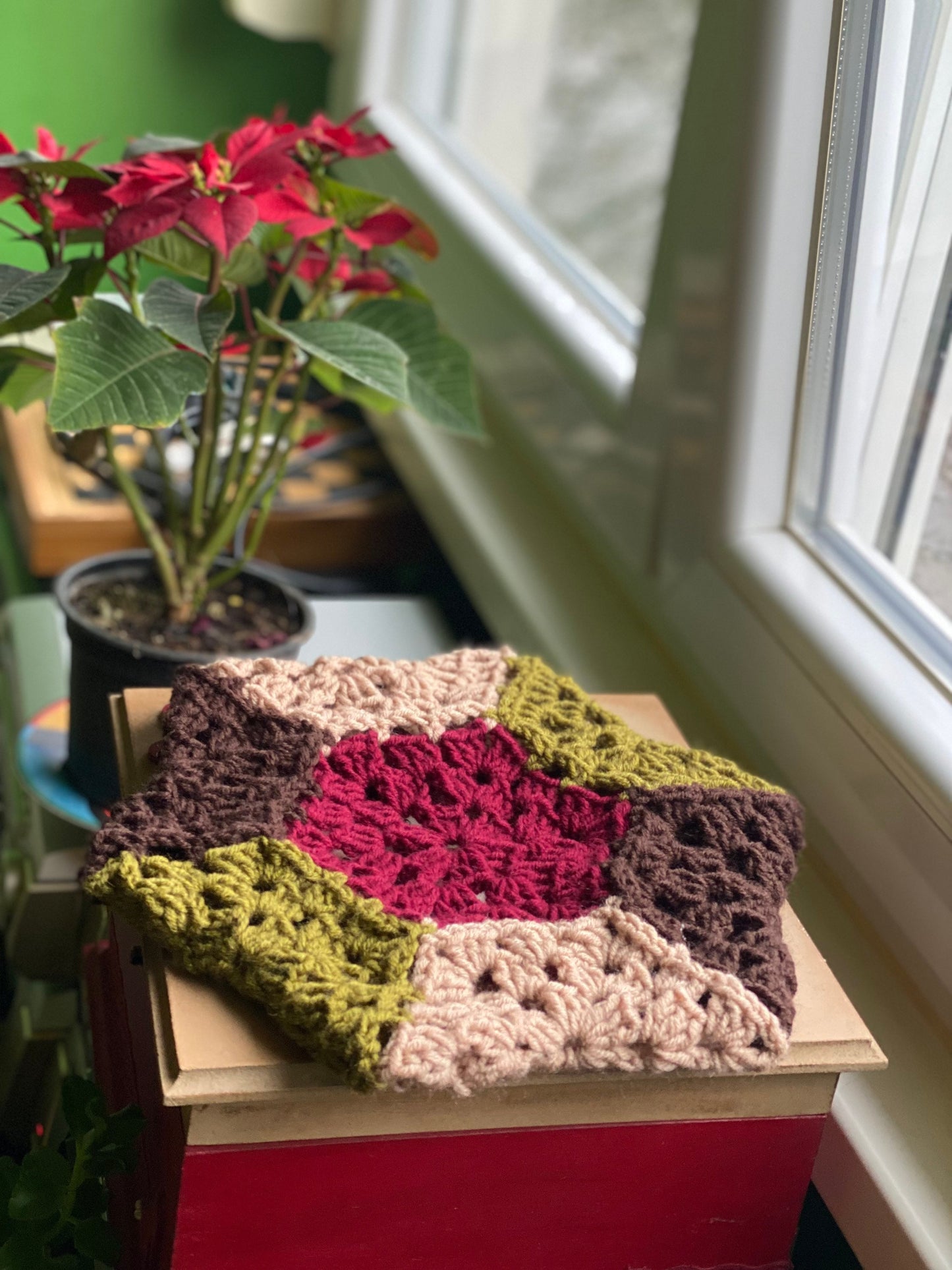 Crochet Star Beret Hat: Handmade Wool Blend, Granny Hexagon Design
