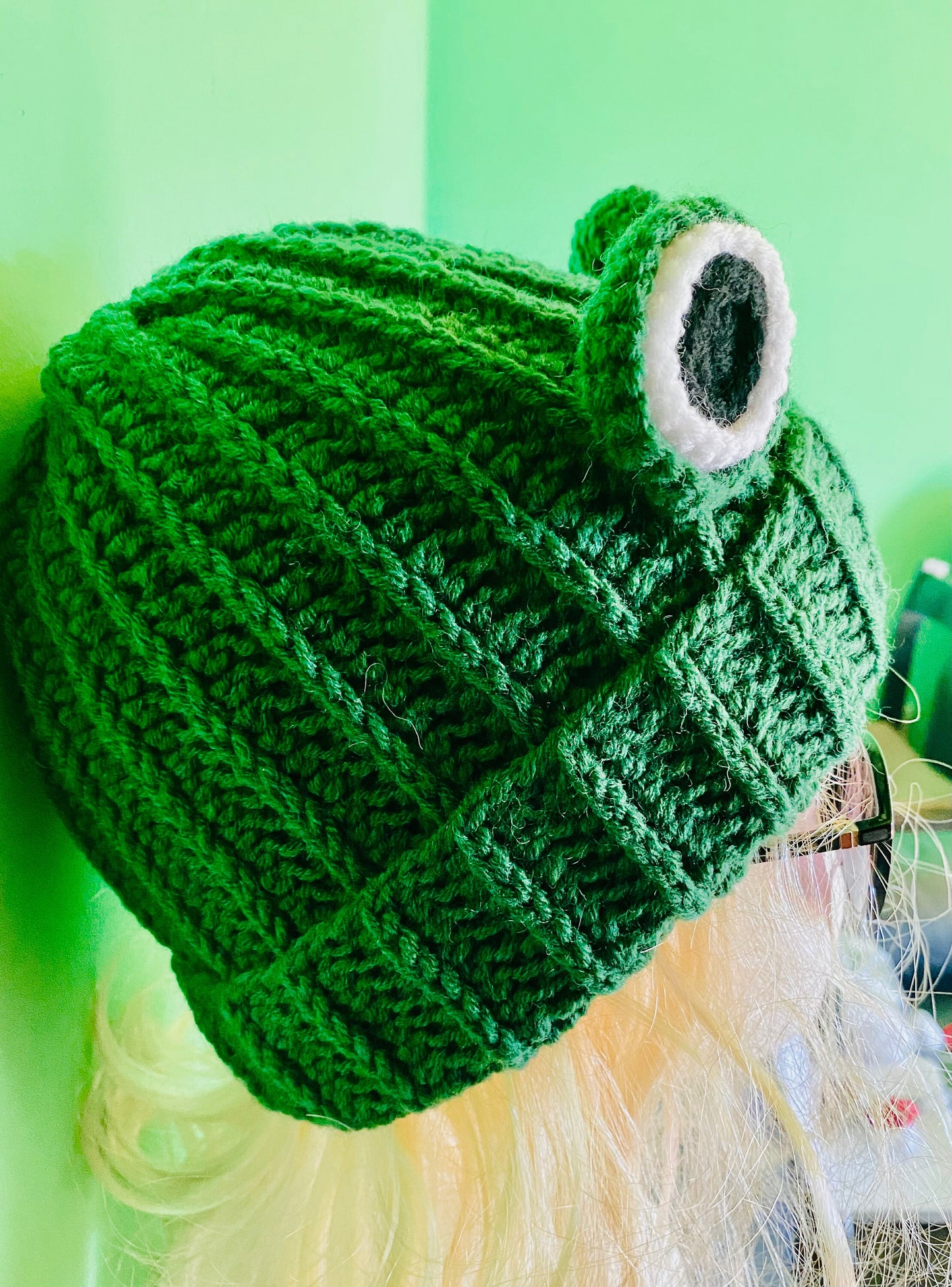 Frog beanie, crochet frog hat, alt